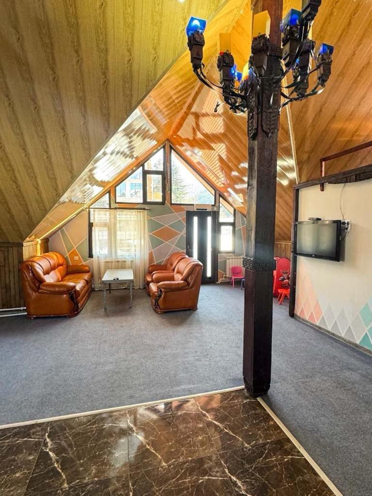 Paxlava Guesthouse & Restaurant Dilijan Exteriör bild